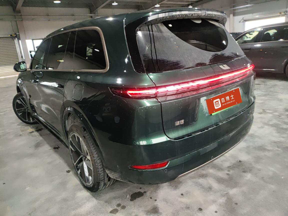 2025 理想L9 Ultra — 3