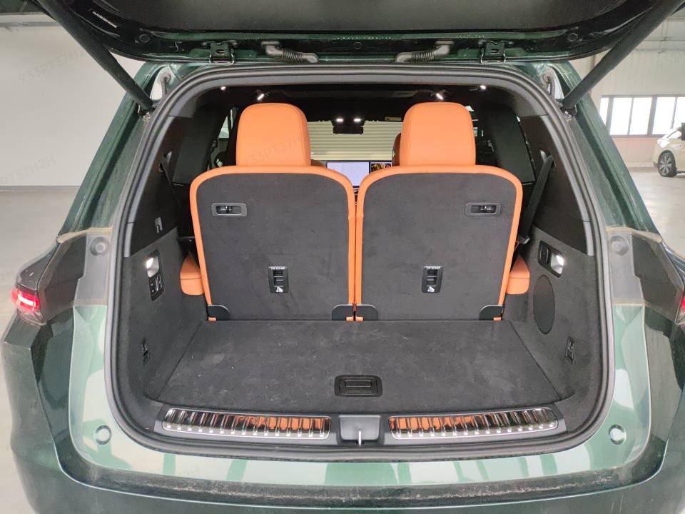 2025 Li Auto L9 Ultra — 7