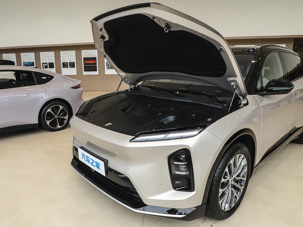 NIO ES6 — 3