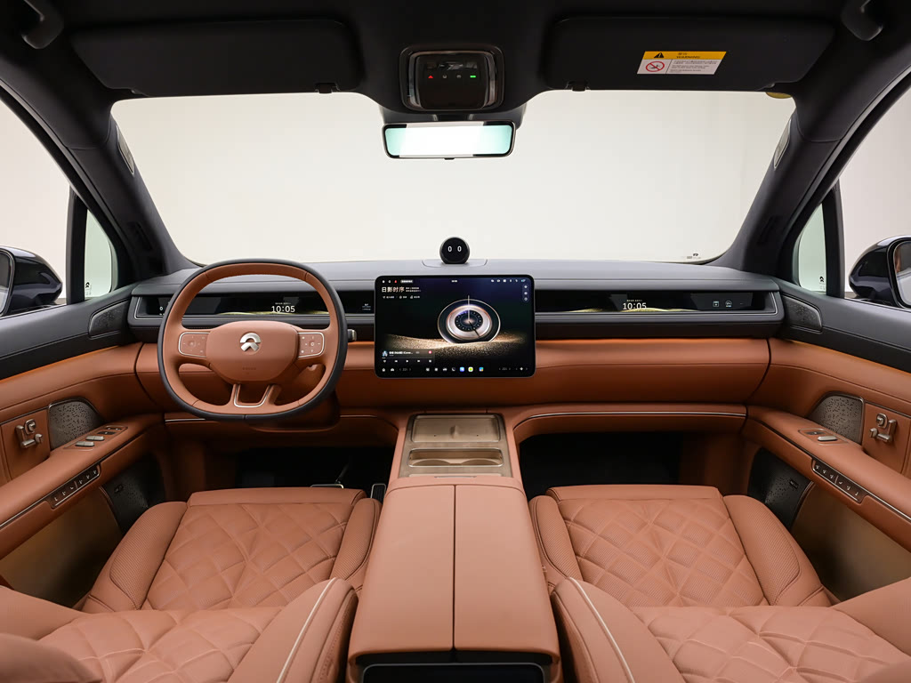 NIO ES8