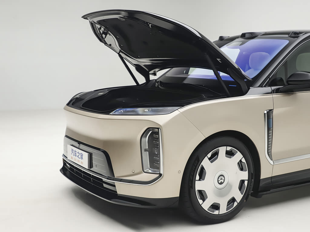 NIO ES9 — 6