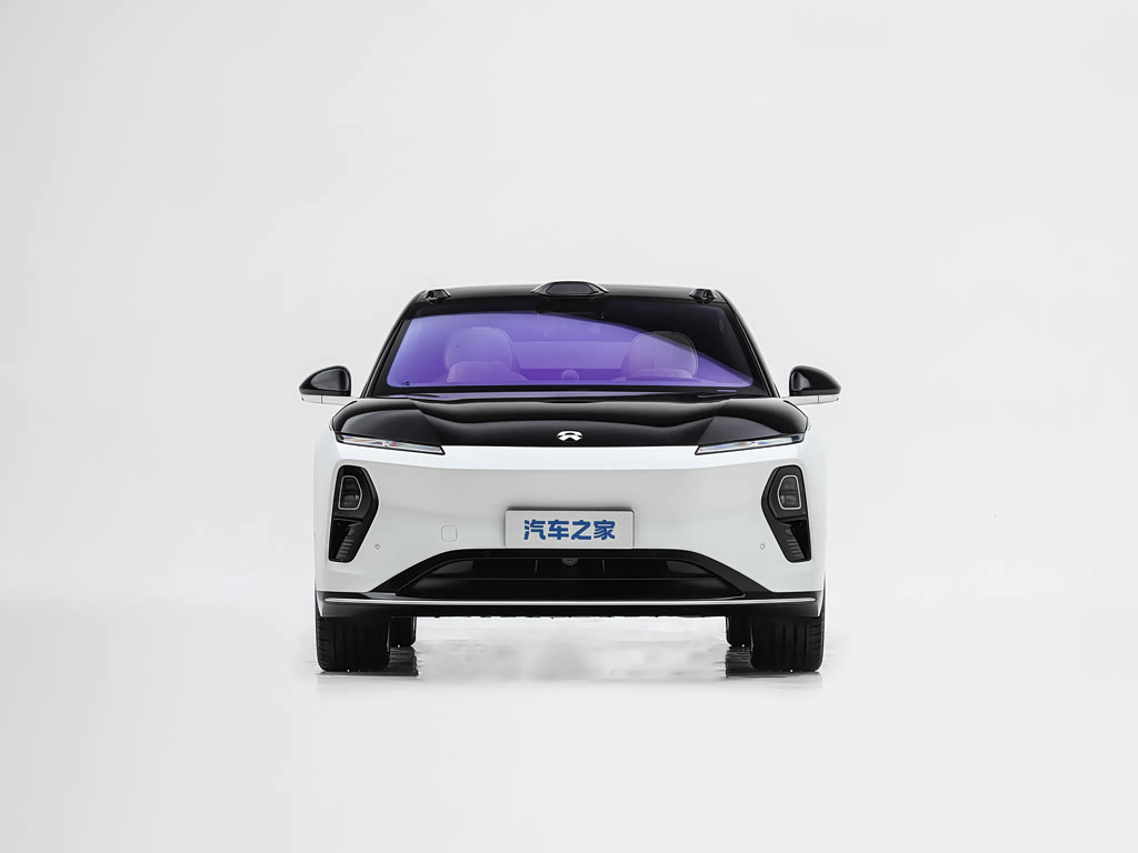 NIO ET9 — 4