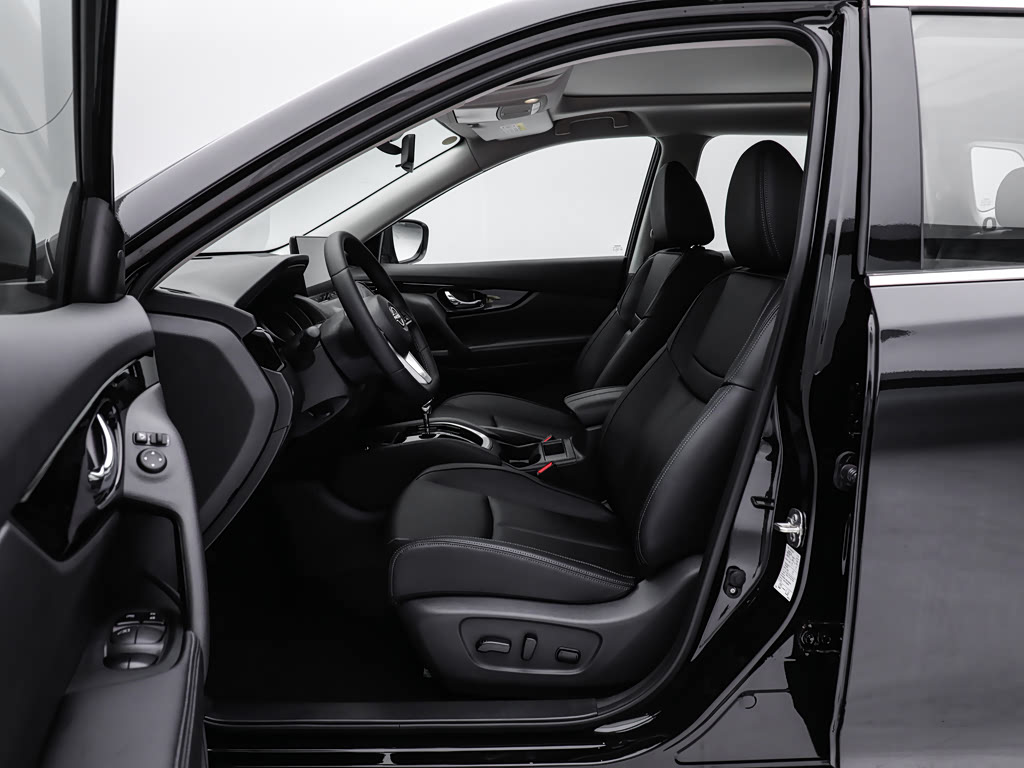 Nissan X-Trail — 3