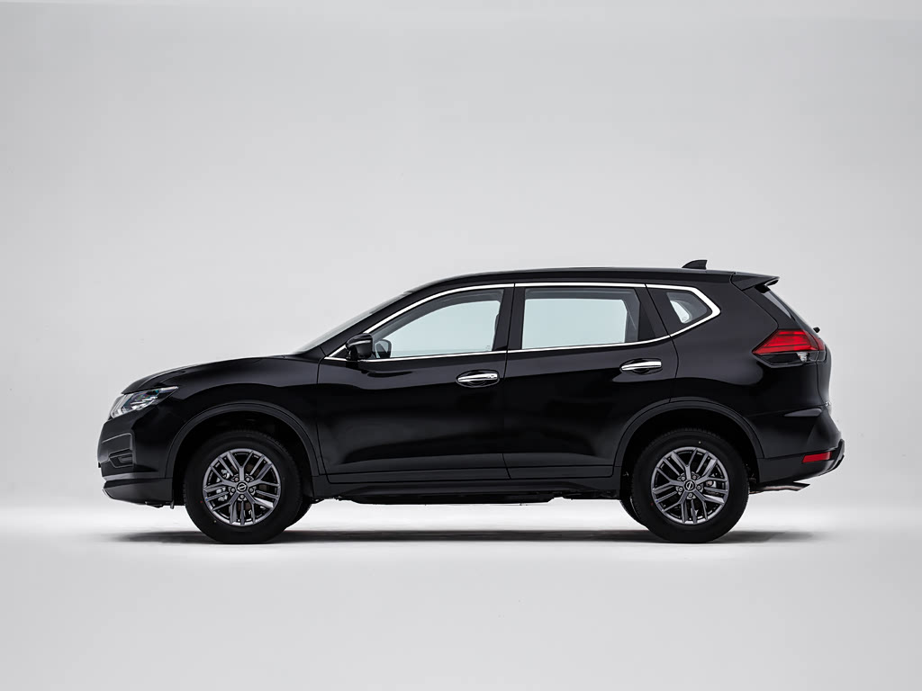Nissan X-Trail — 7