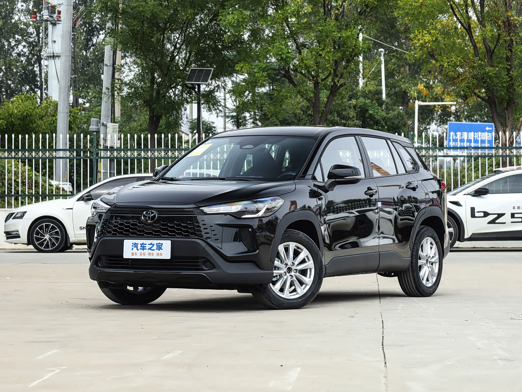 Toyota Corolla Cross — 7