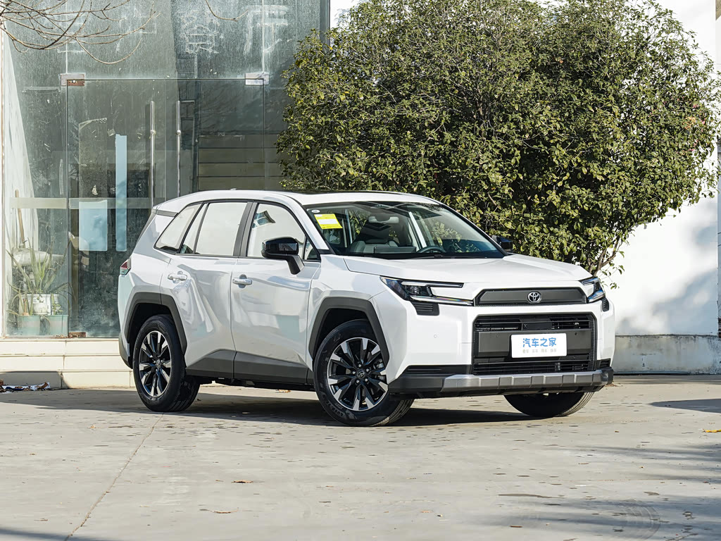 Toyota RAV4 — 4
