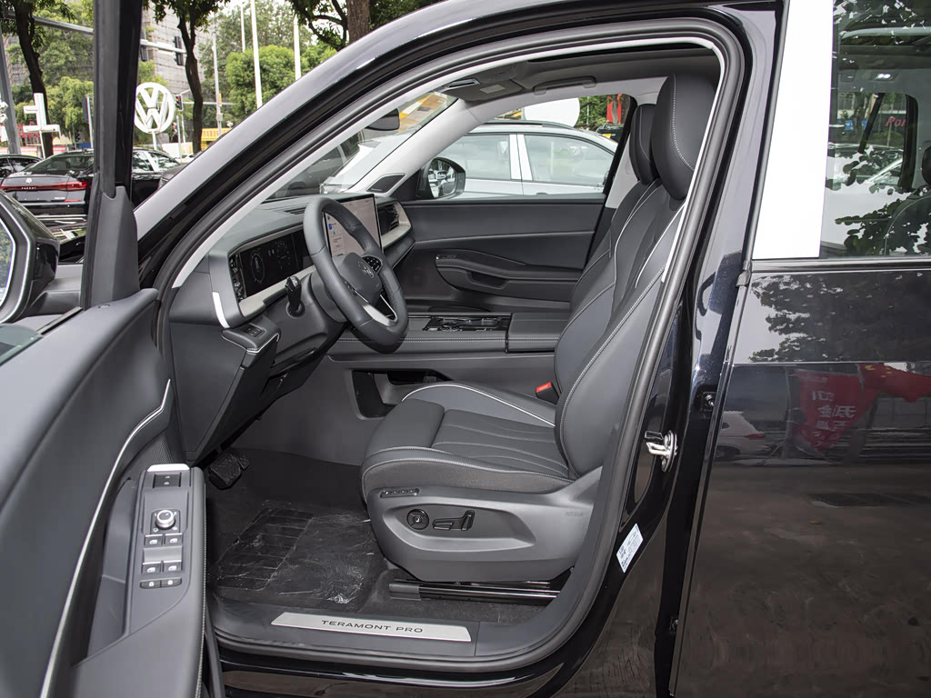 Volkswagen Teramont — 7